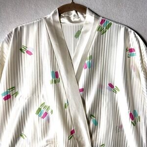 Vintage Vassarette M Medium Peignoir Robe Mid Mod House Coat Floral Short Sleeve